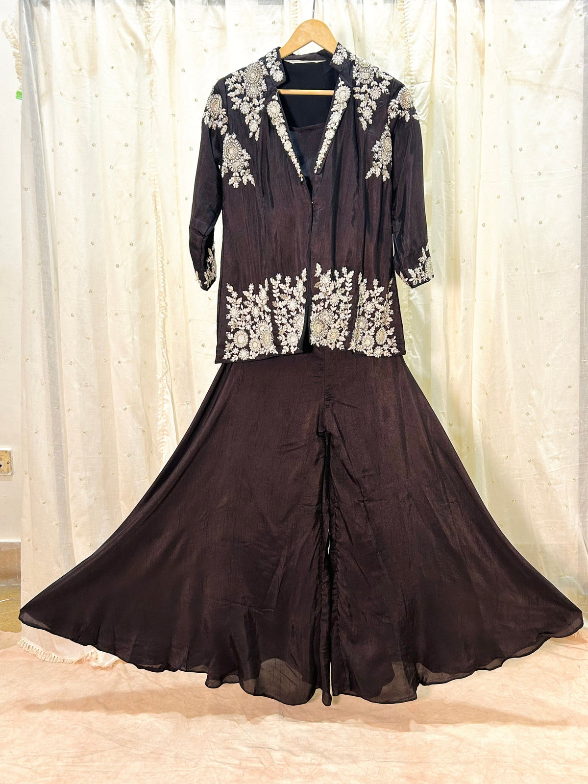 Rasā Jade Handwork Luxury Fusion Wear Set