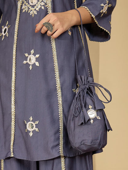 Women Purple Silk Blend Kurta Sets