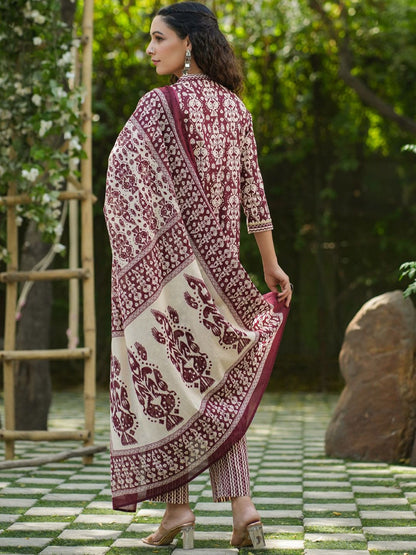 Dhiyona RR Women's Printed Gotta Patti Pure Cotton Straight Kurta With Trousers & Dupatta