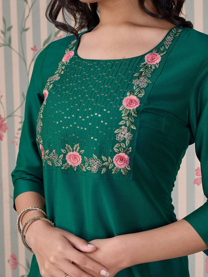 Dhiyona OD  Women Round Neck Three-Quarter Sleeves Embroidered Straight Kurta