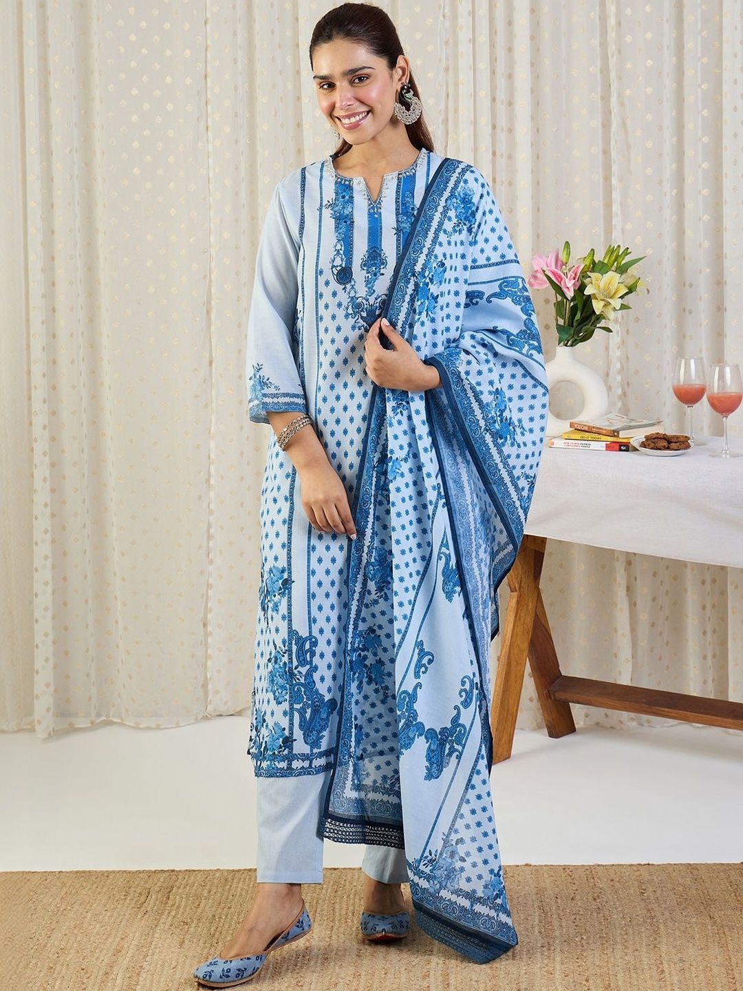 Ethnic Motifs Printed Notch Neck Thread Work Pure Cotton Kurta Trousers & Dupatta