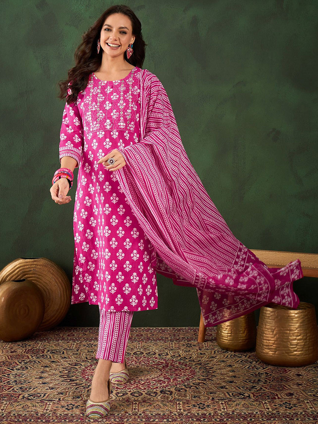 Floral Printed Pure Cotton Kurta With Trousers & Dupatta