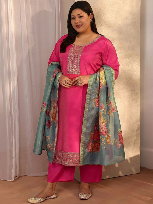 Dhiyona Women's Plus Size Floral Embroidered Kurta with Trousers & With Dupatta