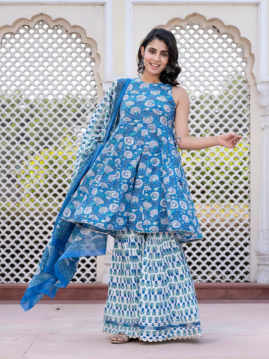 Dhiyona KL Women Floral Printed Regular Pure Cotton Kurta with Palazzos & With Dupatta