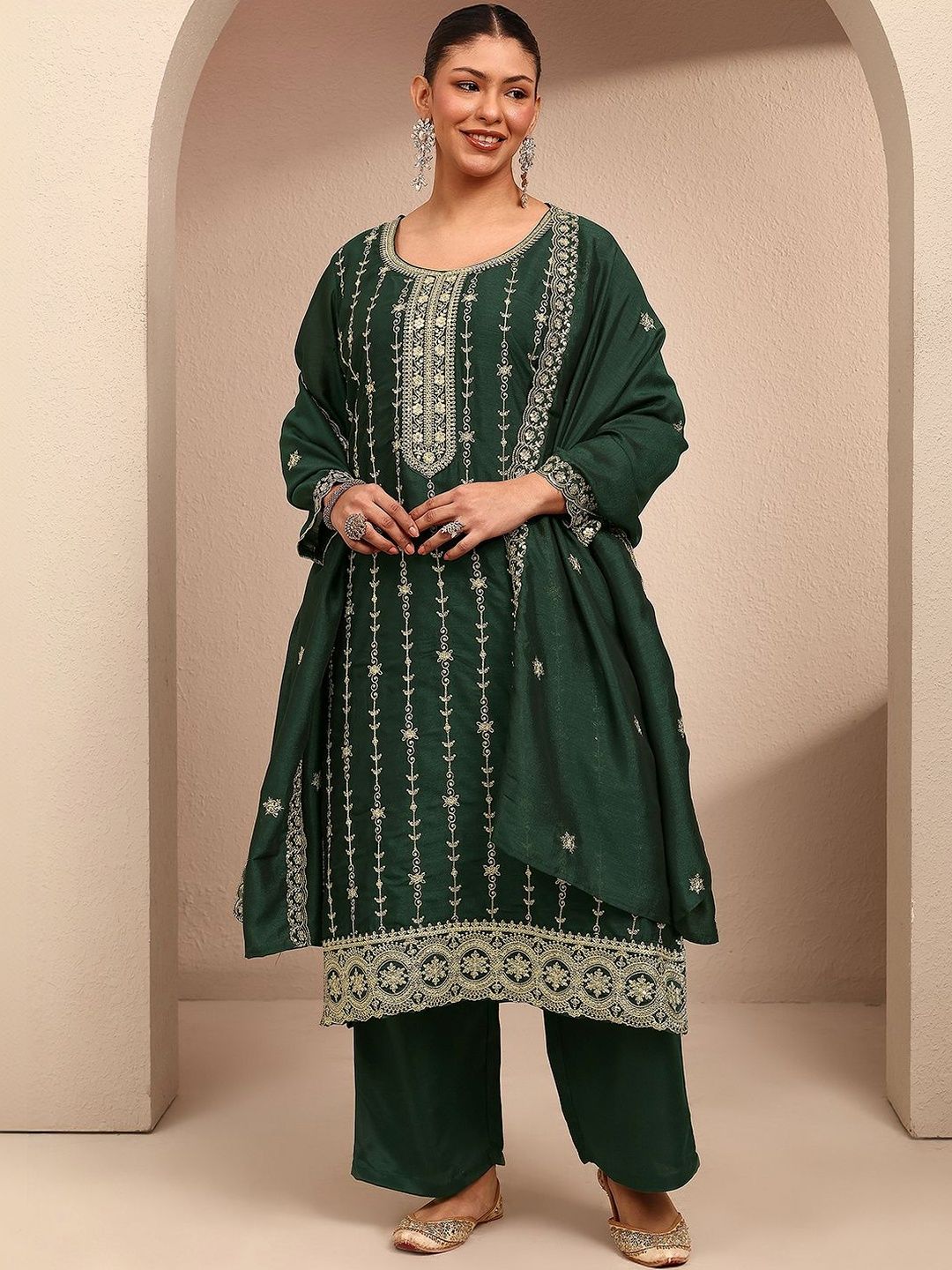 Dhiyona Women's Floral Embroidered Regular Thread Work Kurta with Trousers & With Dupatta