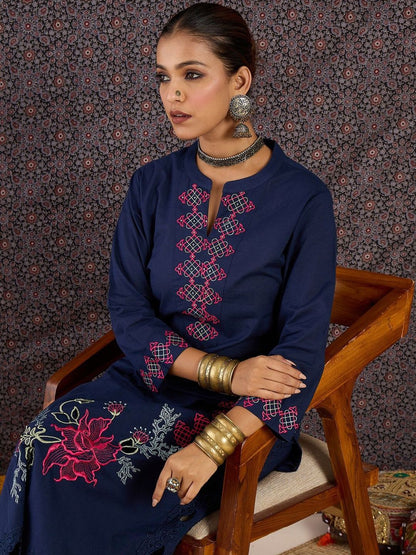 Dhiyona IE Embroidered Round Neck Three-Quarter Sleeves Pure Cotton Tunic And Trousers