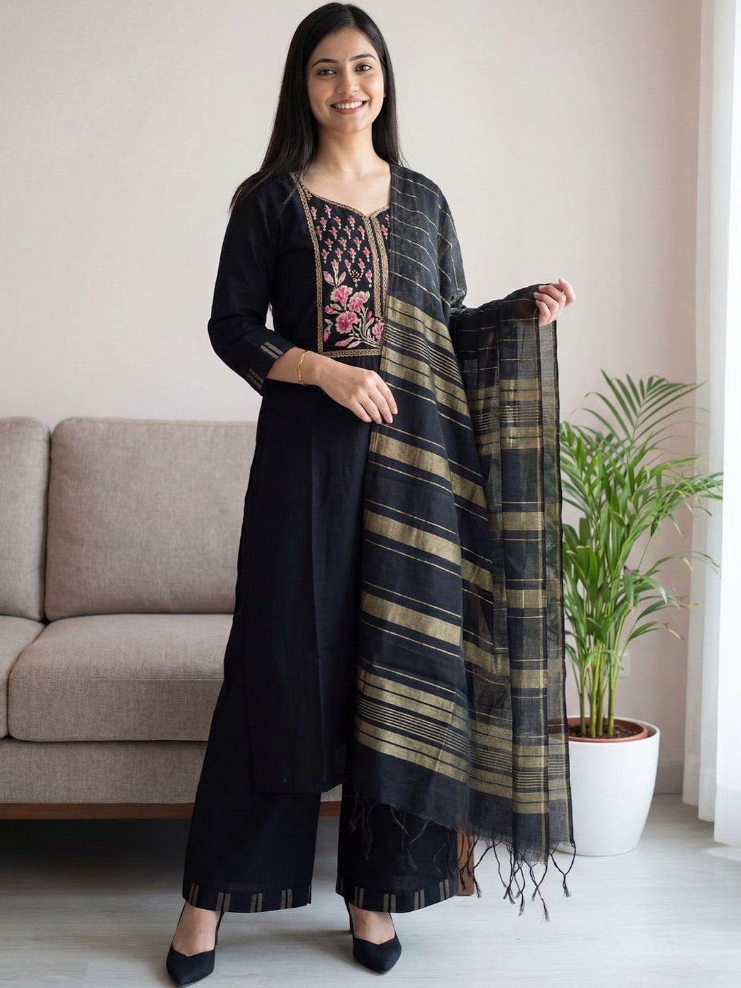 Floral Embroidered Regular Thread Work Pure Cotton Kurta with Palazzos & Dupatta