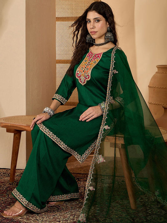 Dhiyona SN Women Green Kurta Sets