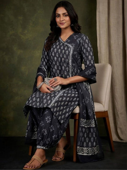 Printed V-Neck Kurta & Salwar With Dupatta