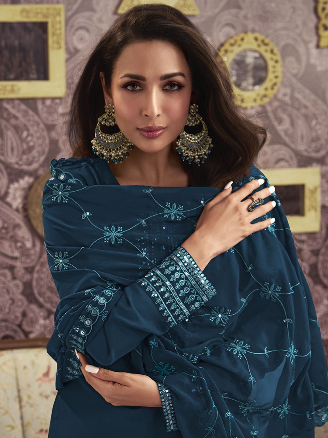 Dhiyona IN Ethnic Motifs Yoke Design Kurta Palazzo & Dupatta