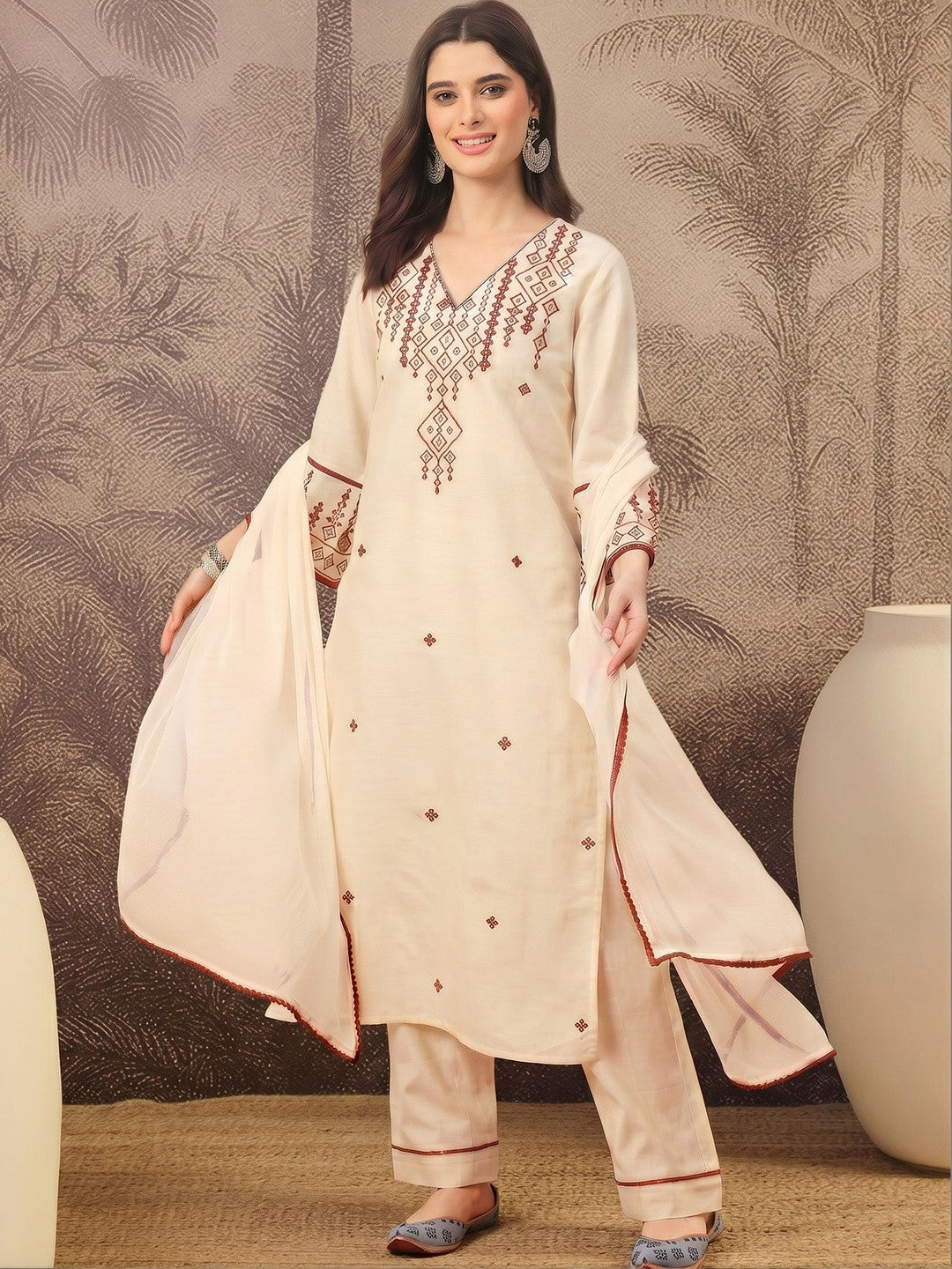 Dhiyona SN Women Embroidered Regular Pure Cotton Kurta with Trousers & With Dupatta