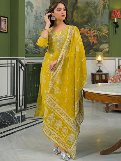 Dhiyona KL Women Ethnic Motifs Printed Regular Thread Work Kurta with Trousers & With Dupatta