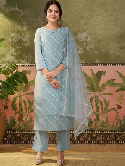 Women Ethnic Motifs Embroidered Regular Thread Work Chanderi Cotton Kurta with Trousers & With