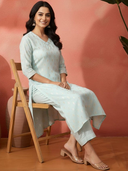 Printed V-Neck Kurta & Trousers