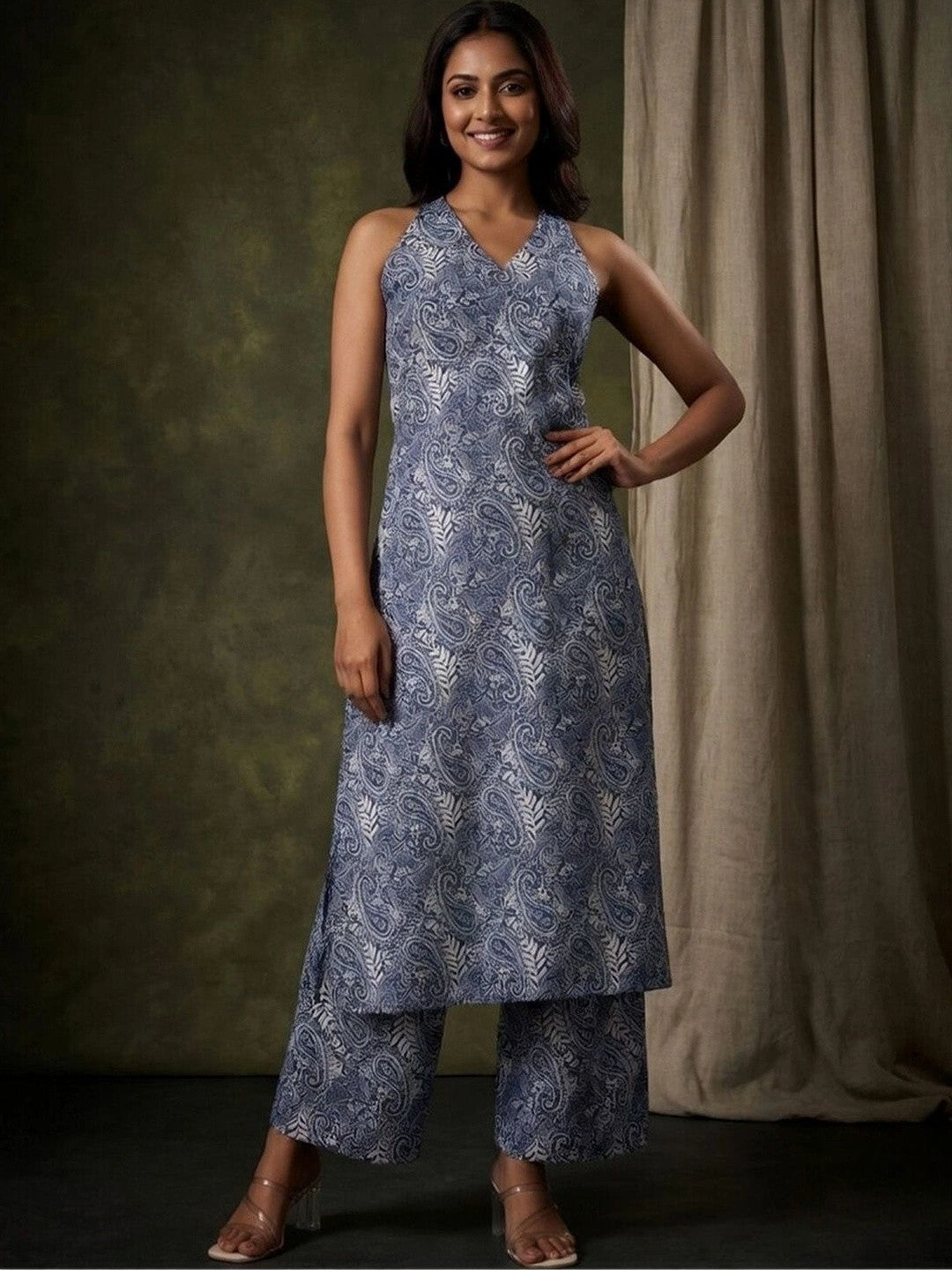 Dhiyona SN Printed Pure Cotton Halter Neck Kurta & Palazzos