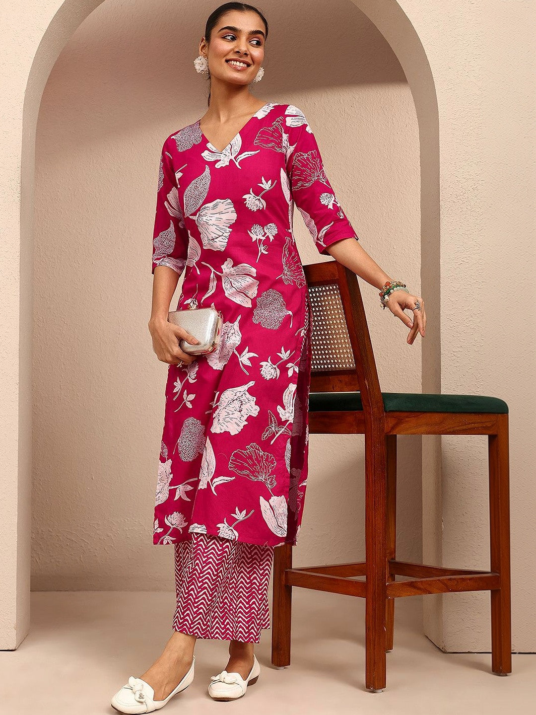 Women Floral Printed Regular Kurta with Palazzos