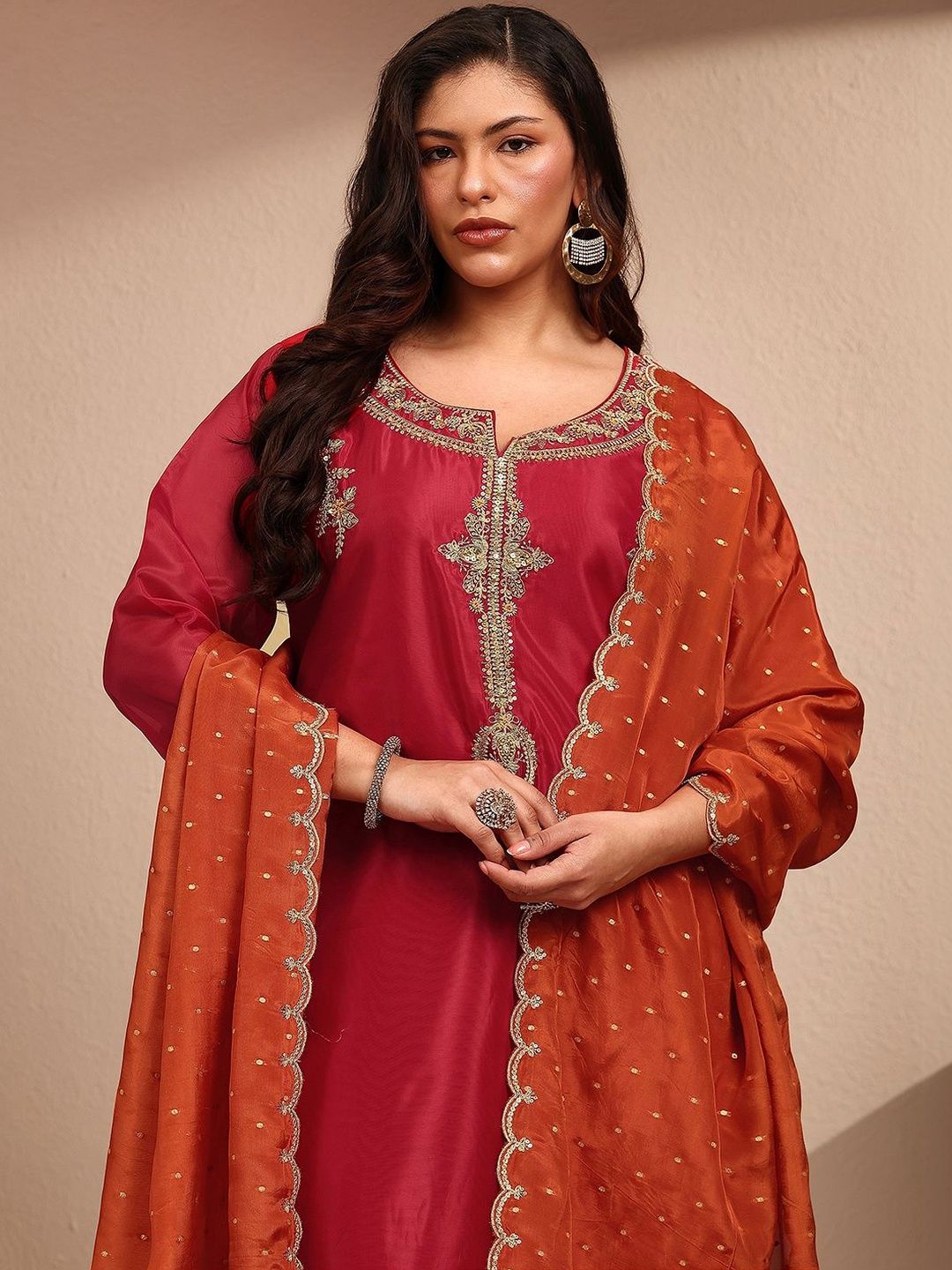 Dhiyona Women's Ethnic Motifs Embroidered Regular Thread Work Kurta with Trousers & With Dupatta