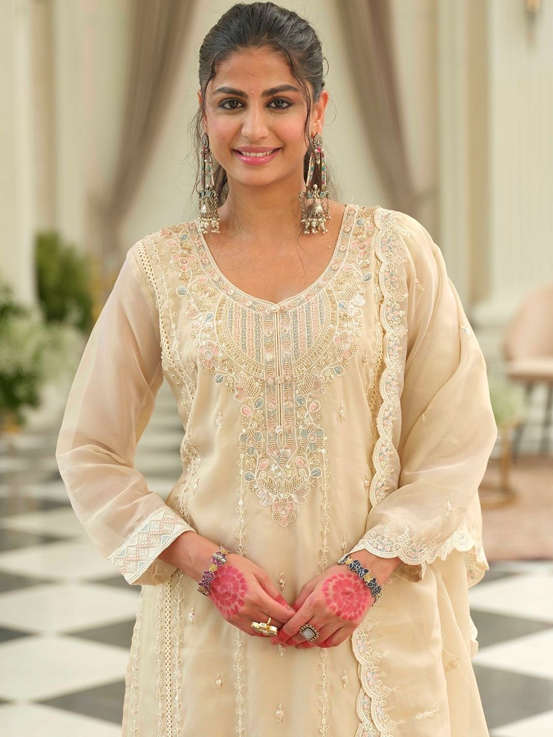Dhiyona IE Women Floral Embroidered Kurta with Trousers & Dupatta
