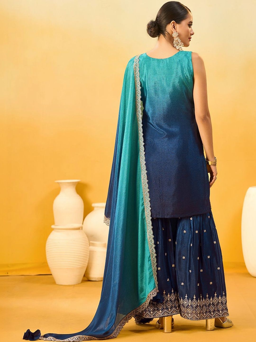 Dhiyona KL Women Ethnic Motifs Regular Thread Work Kurta with Sharara & With Dupatta