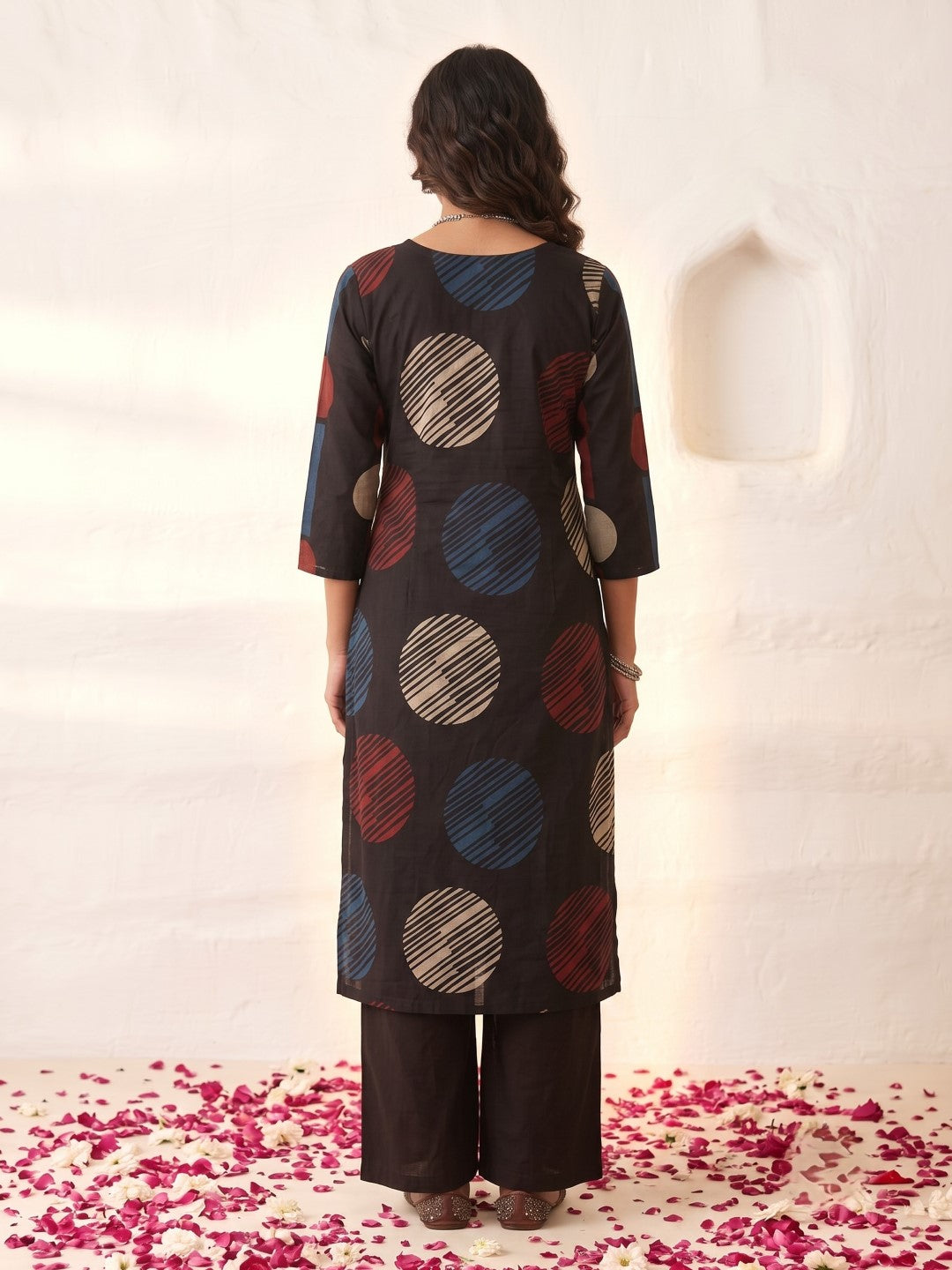 Swades jet cotton printed suit set
