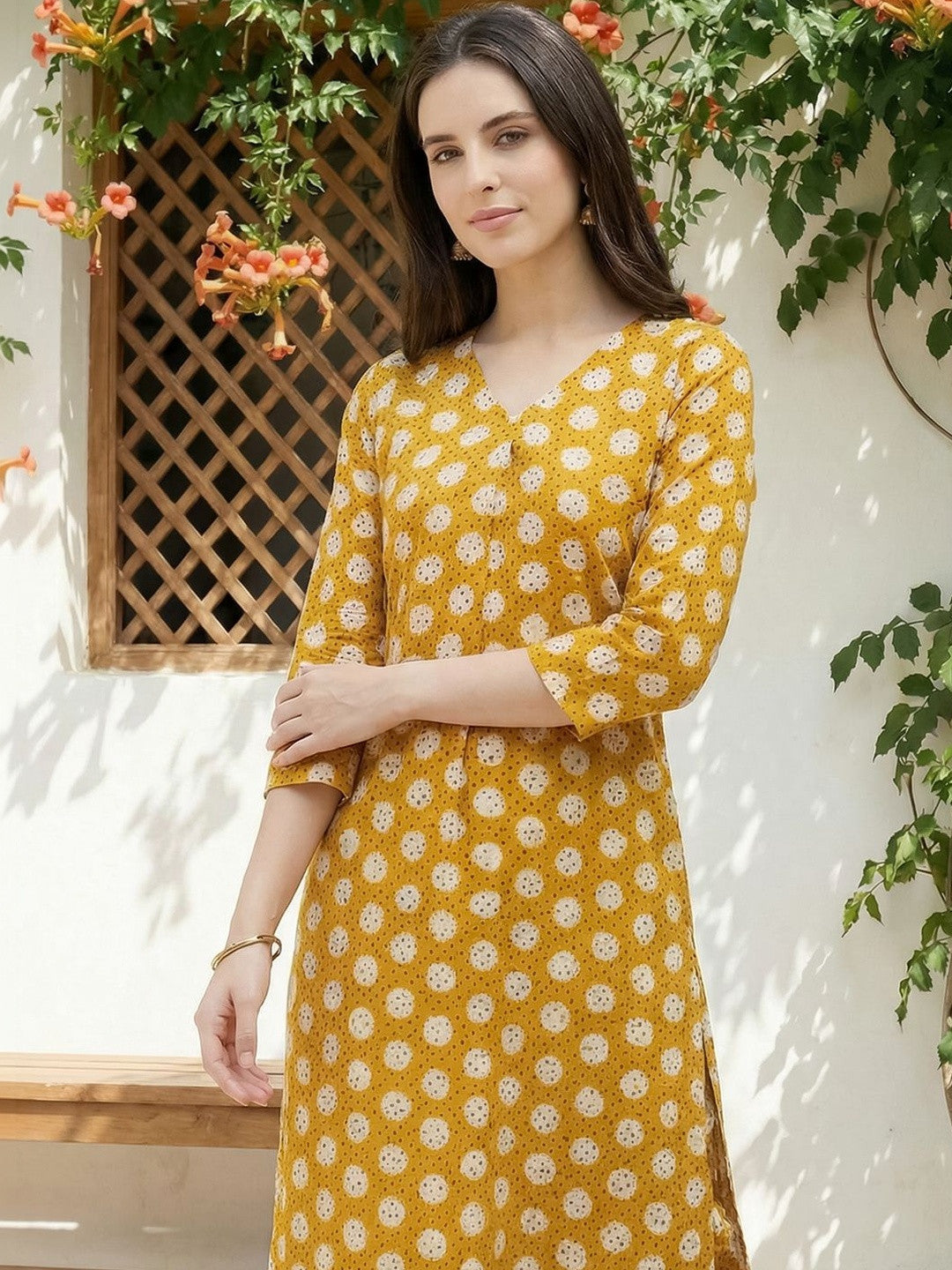 Women Printed Regular Pure Cotton Kurta with Trousers