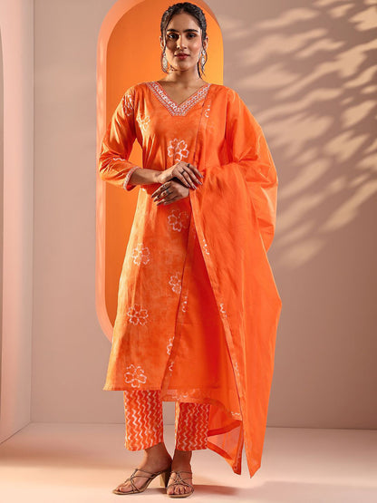 Floral Printed V-Neck Thread Work Straight Kurta With Trousers & Dupatta