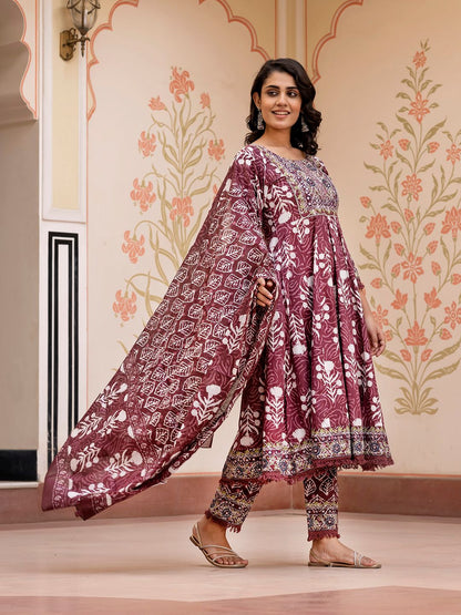 Dhiyona KL Women Floral Printed Regular Pure Cotton Kurta with Trousers & With Dupatta