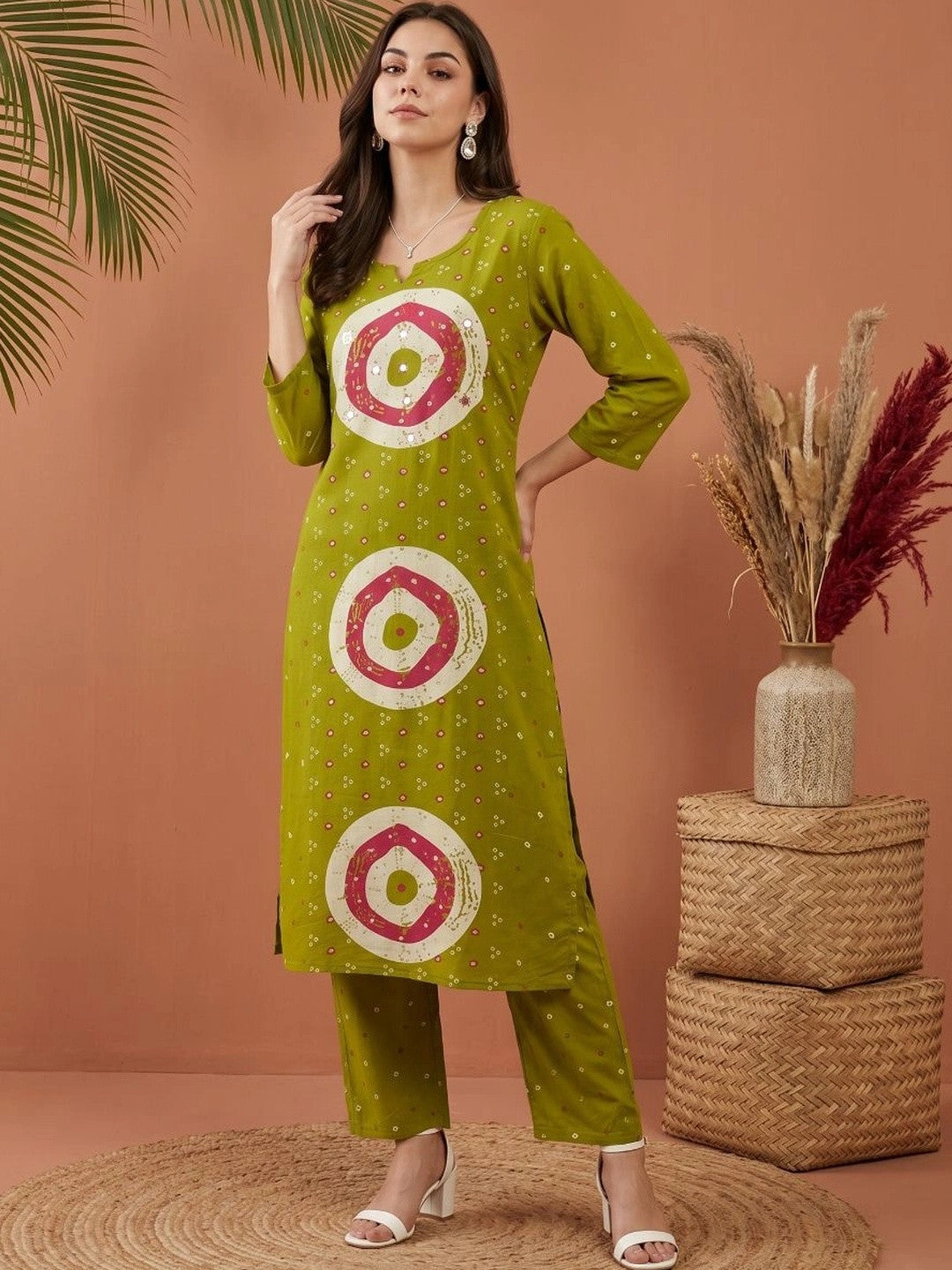Women Ethnic Motifs Printed Regular Pure Cotton Kurta with Trousers & With Dupatta