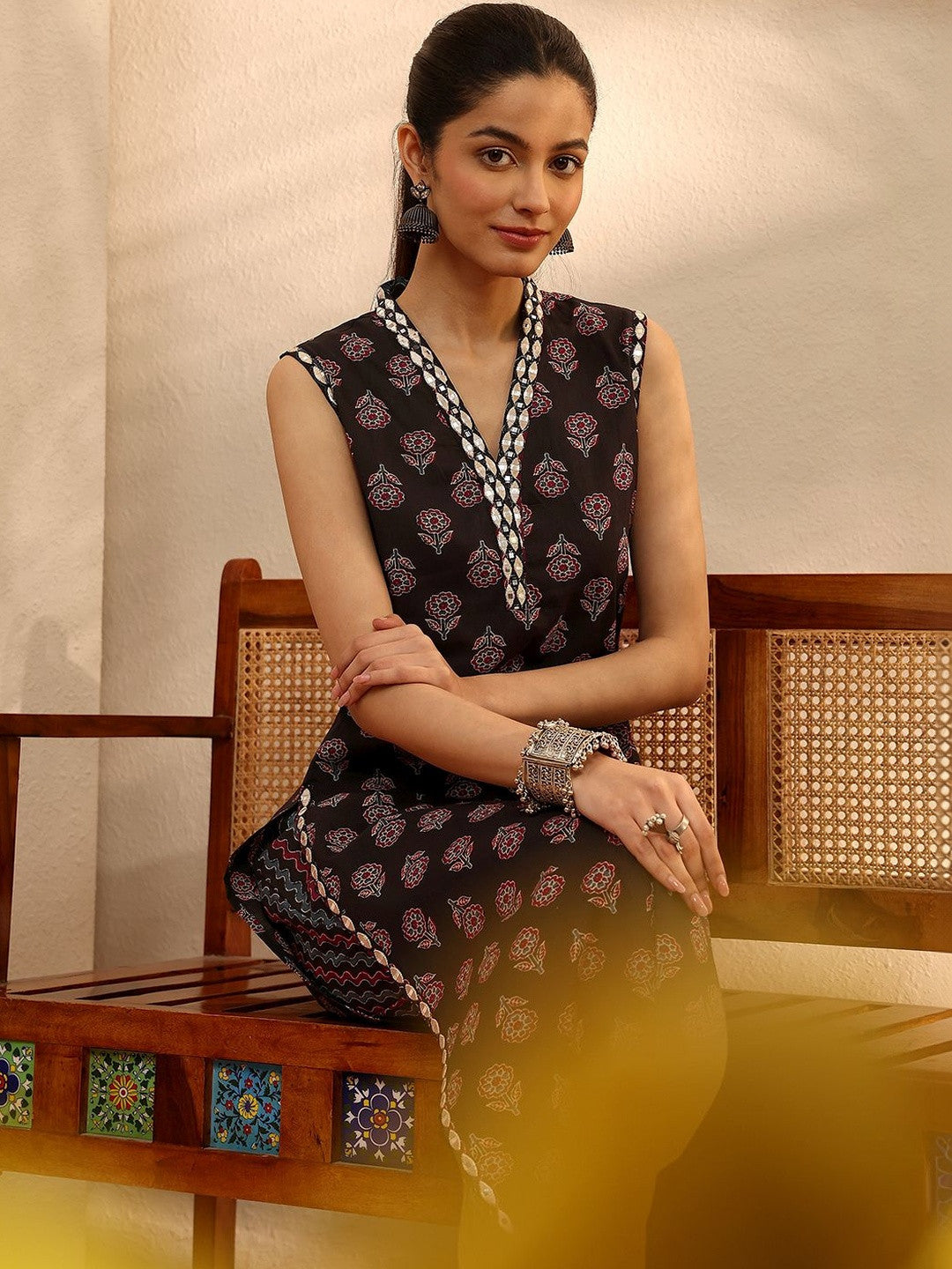 Women Ethnic Motifs Printed Regular Thread Work Kurta with Trousers