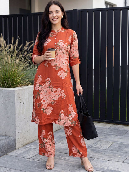 Women Floral Printed Regular Kurta with Palazzos