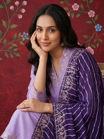 Women Ethnic Motifs Embroidered Regular Kurta with Trousers & With Dupatta