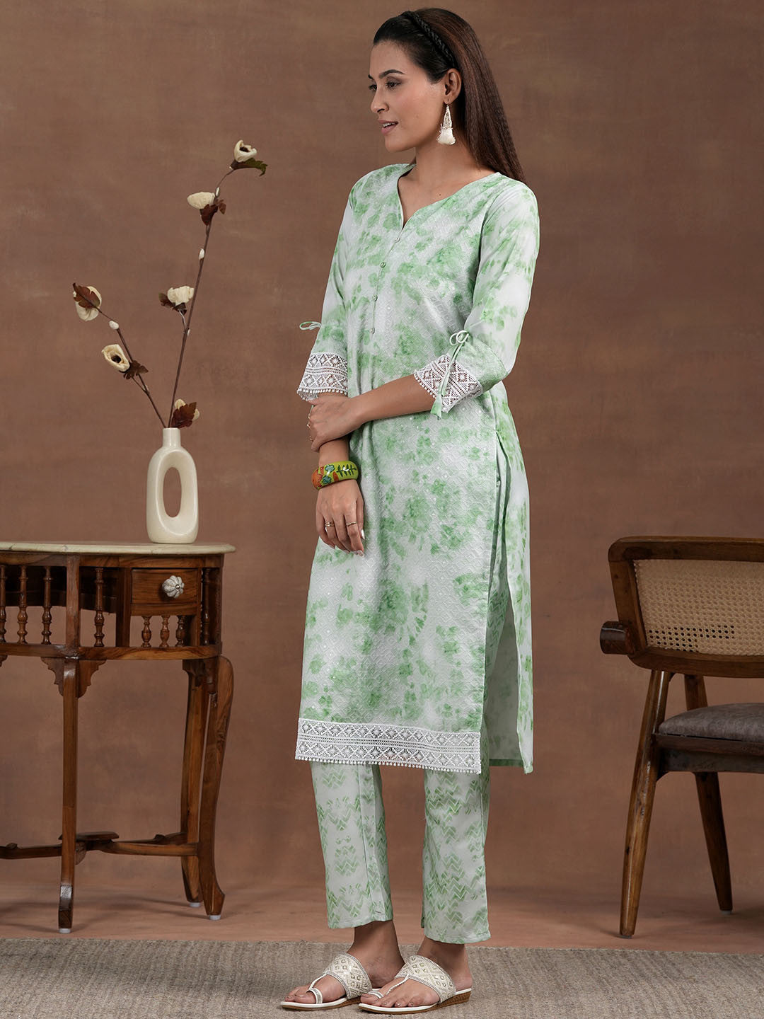 Women Dyed Regular Kurta with Trousers & With Dupatta