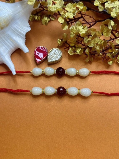 Dhiyona Rakhi