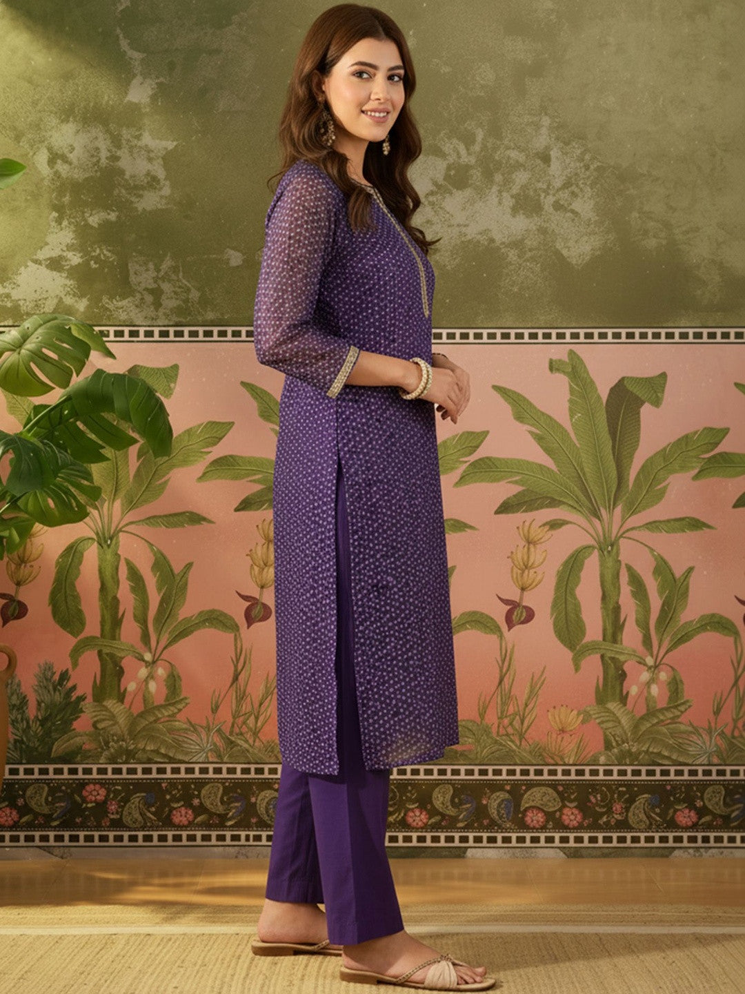 Printed Round Neck Kurta & Trousers With Dupatta