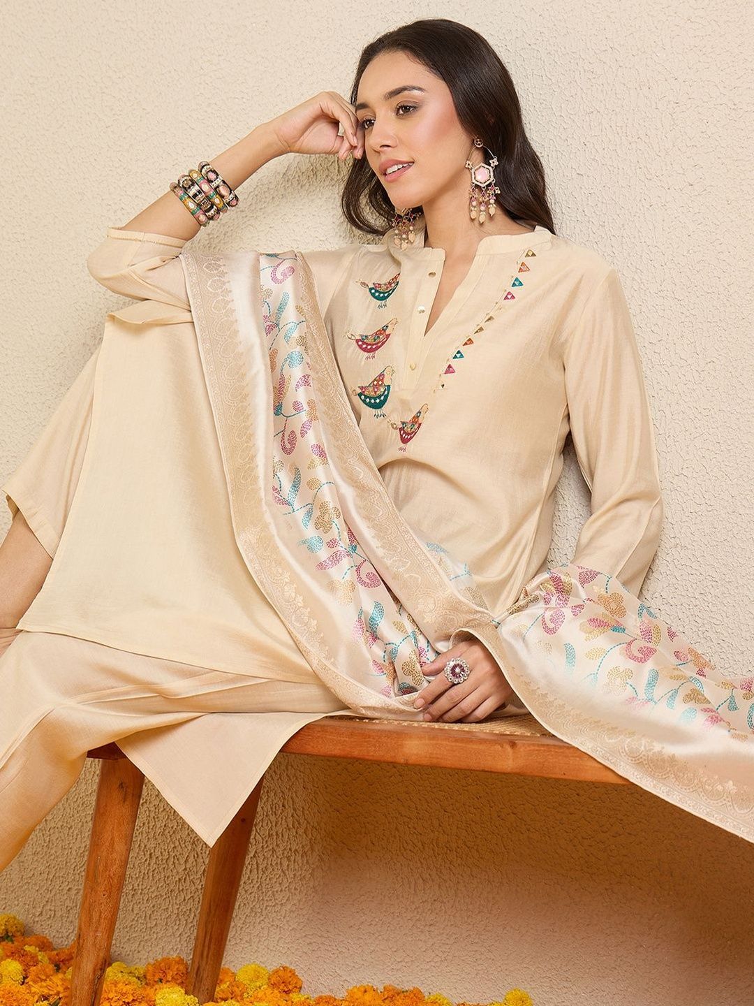 Women Ethnic Motifs Embroidered Regular Thread Work Kurta with Trousers & With Dupatta