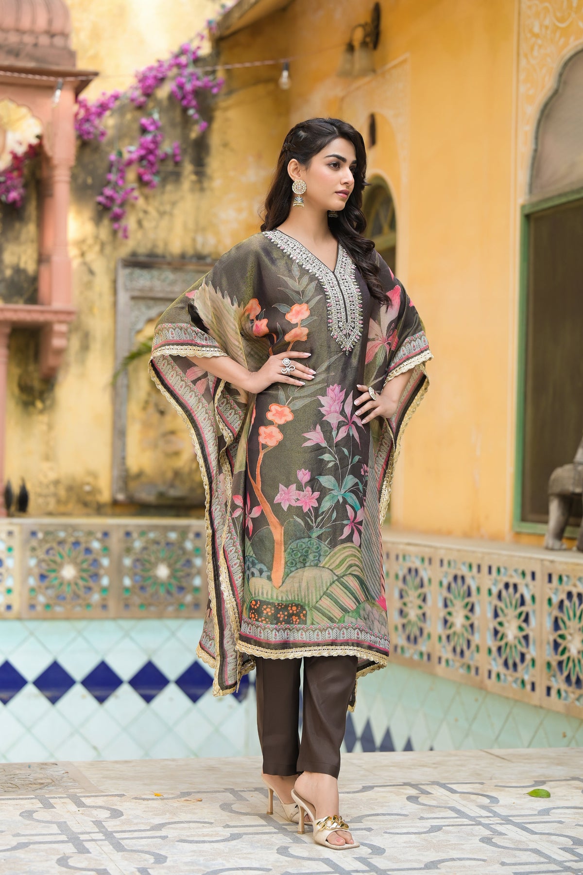 Pavitra Hemlock Shimmer Kaftan pant set