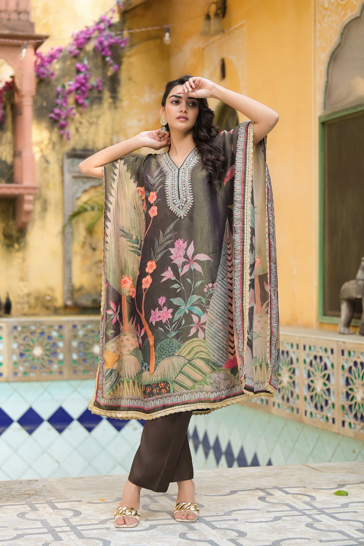 Pavitra Hemlock Shimmer Kaftan pant set
