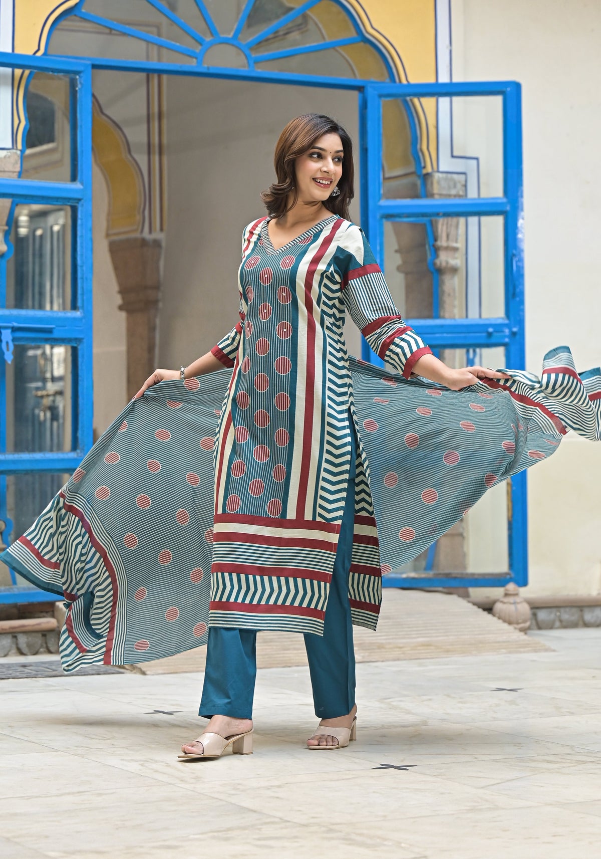 Hiya Ocean Cotton Suit set