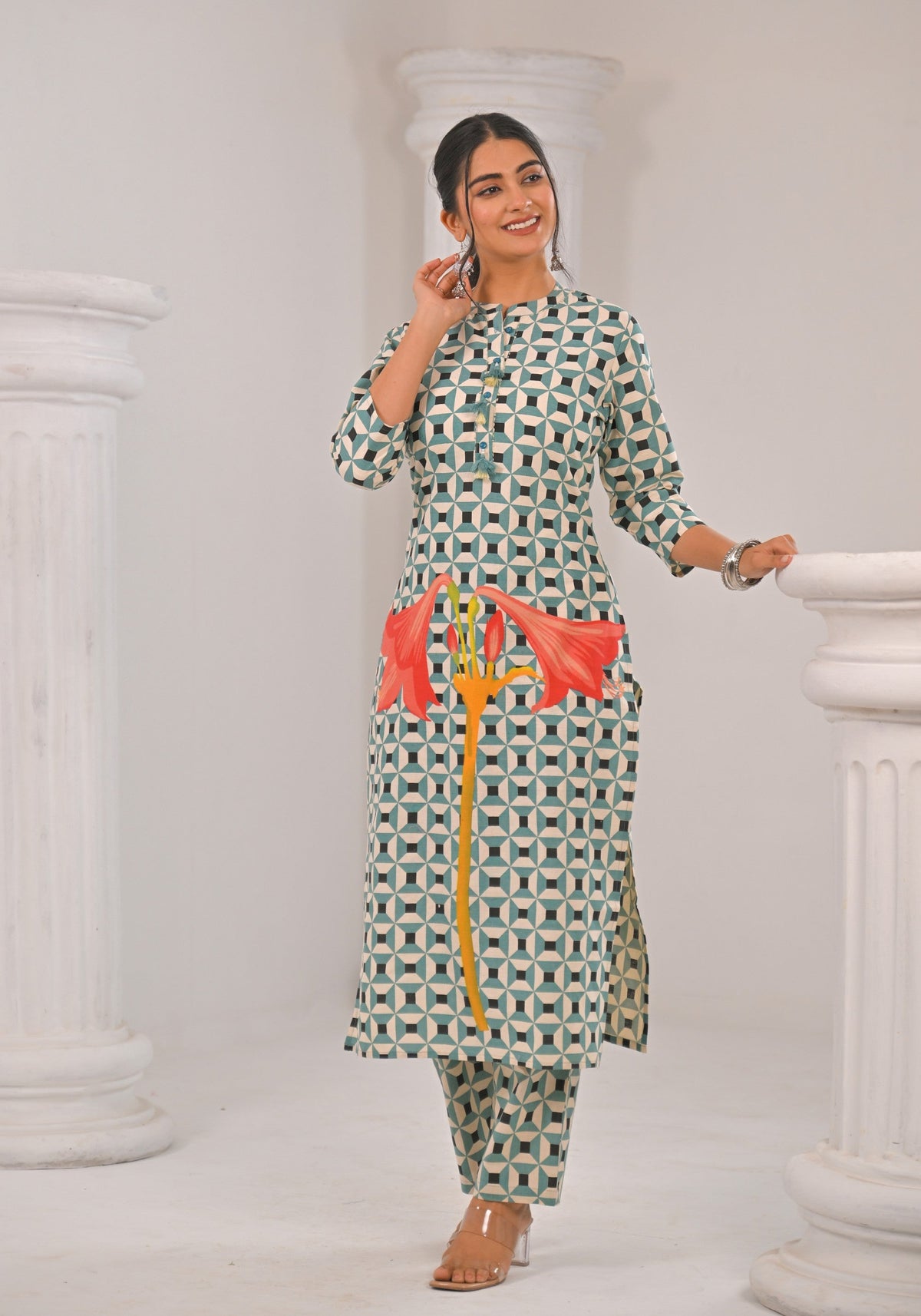 Sahila Pine Abstract Printed Kurta Pant set