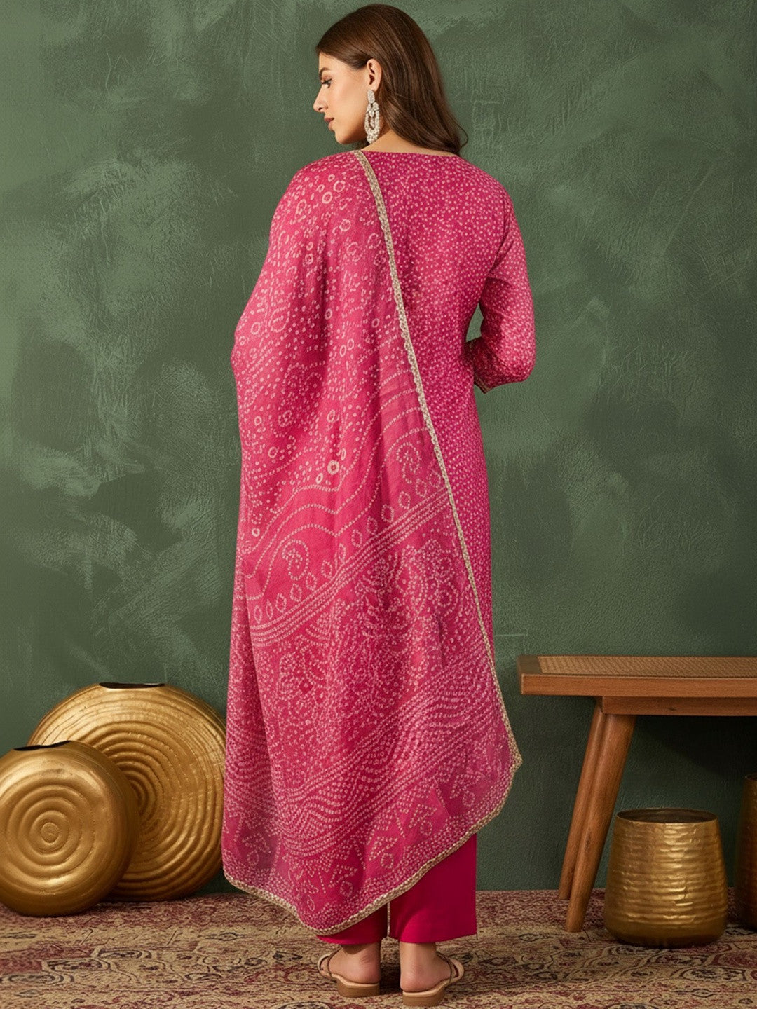 Printed Round Neck Kurta & Trousers With Dupatta