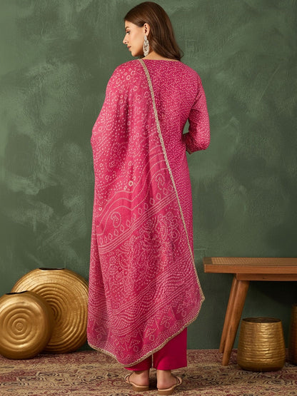Printed Round Neck Kurta & Trousers With Dupatta