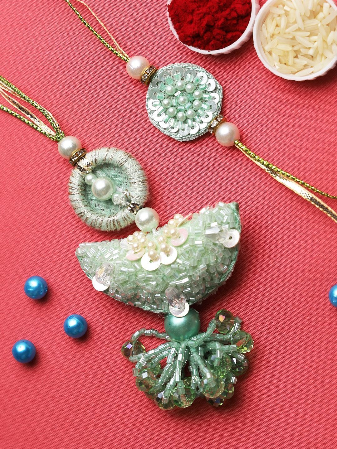 Dhiyona Rakhi