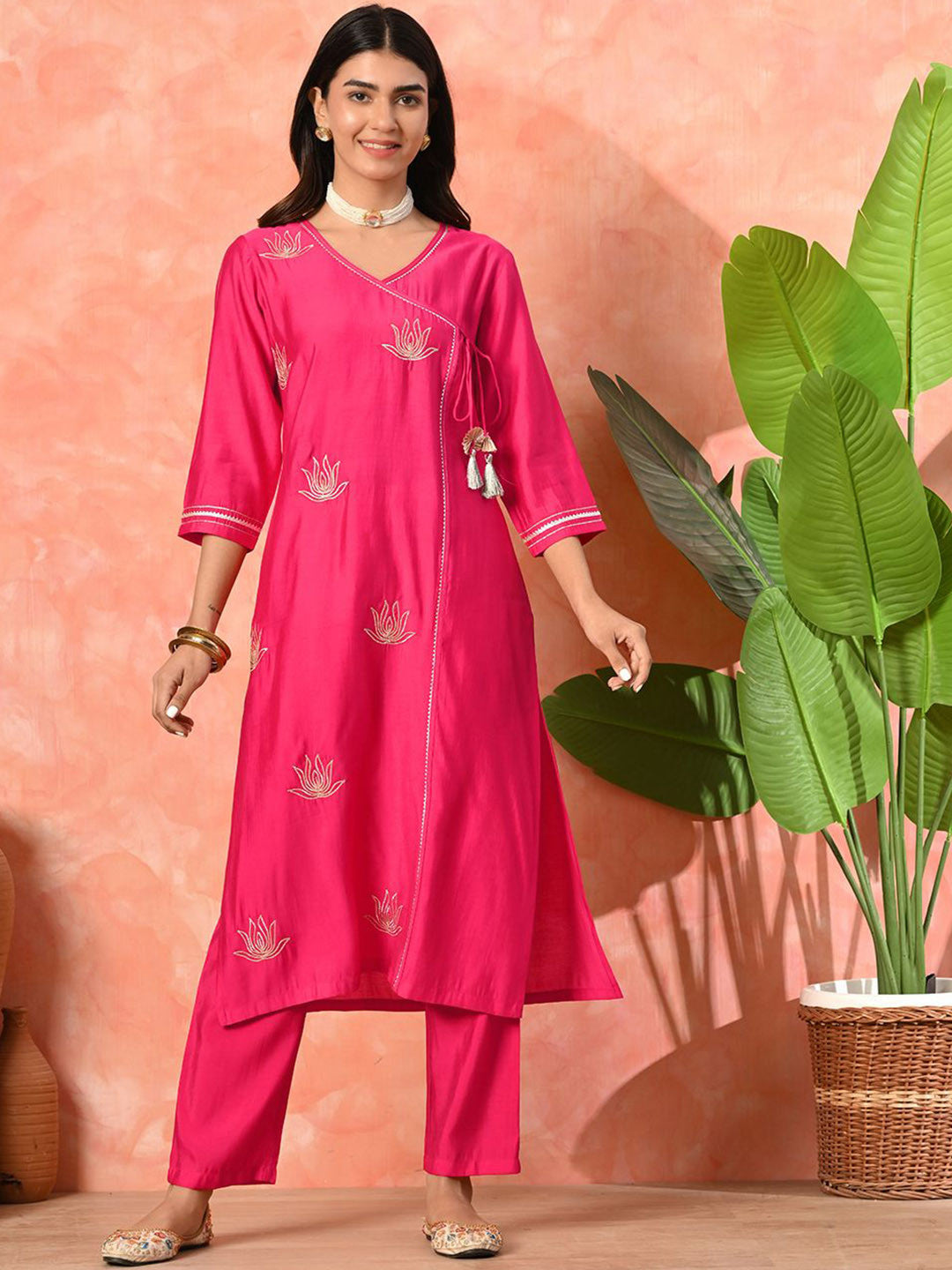 Dhiyona SN Floral Embroidered Angrakha Gotta Patti V-Neck Straight Kurta With Trousers