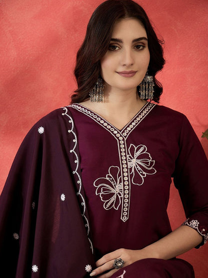 Dhiyona SN Women's Embroidered V-Neck Kurta With Trousers & Scalped Dupatta