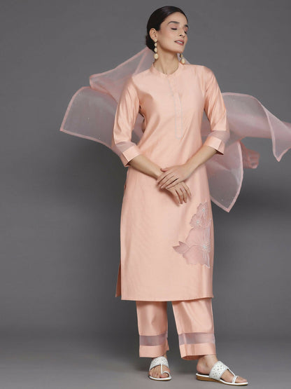 Women's LB Peach Solid Silk Blend Straight Suit With Dupatta