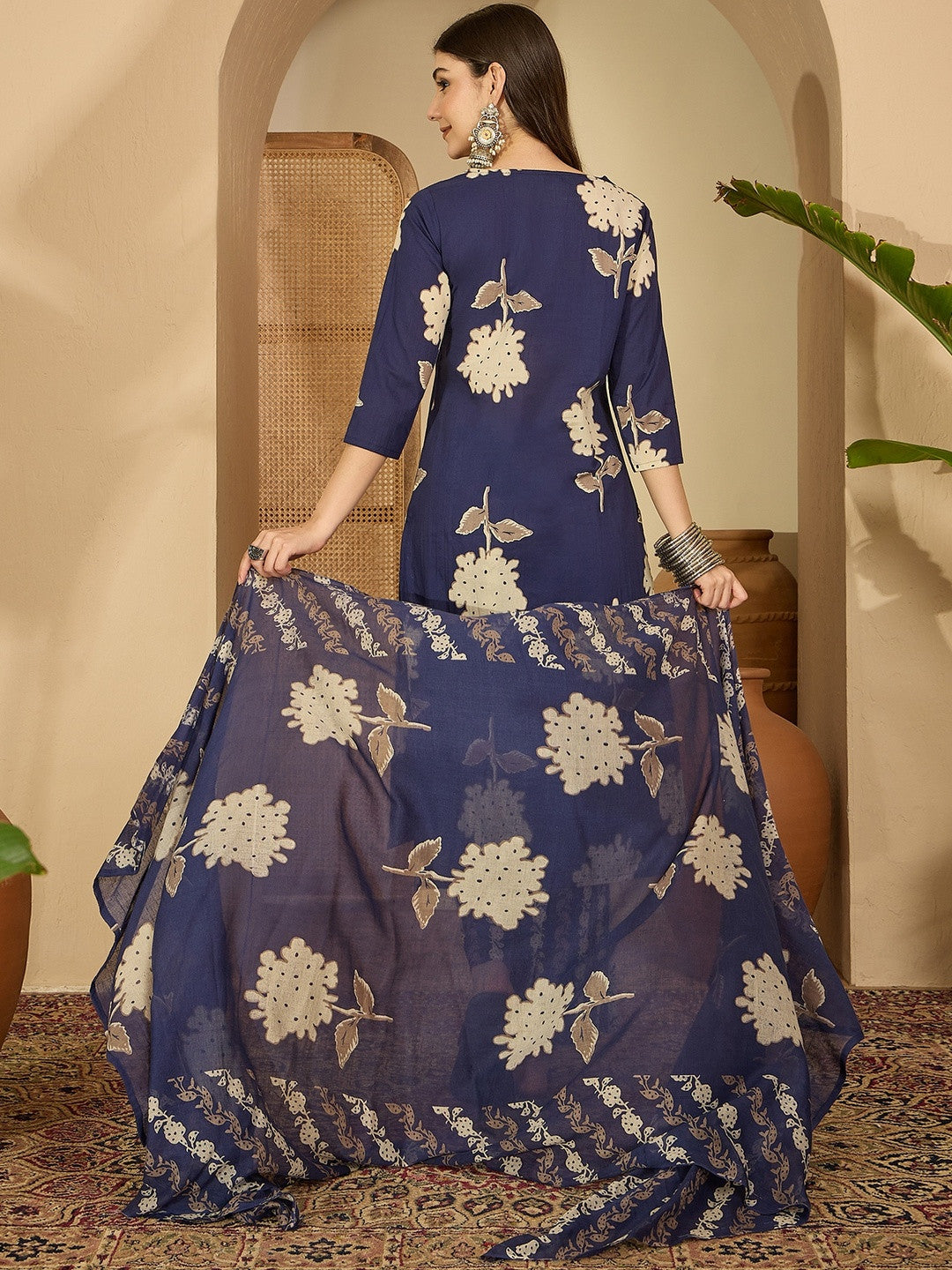 Women Floral Printed Regular Thread Work Kurta with Palazzos & With Dupatta