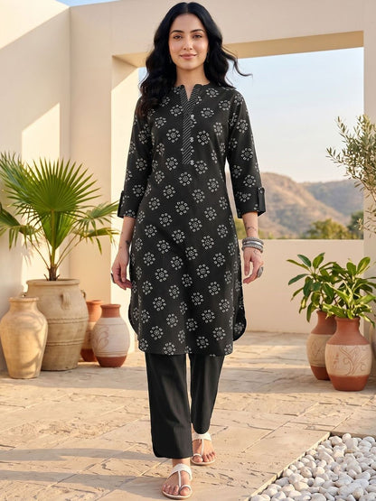 Black Women Ethnic Motifs Printed Regular Kurta with Trousers