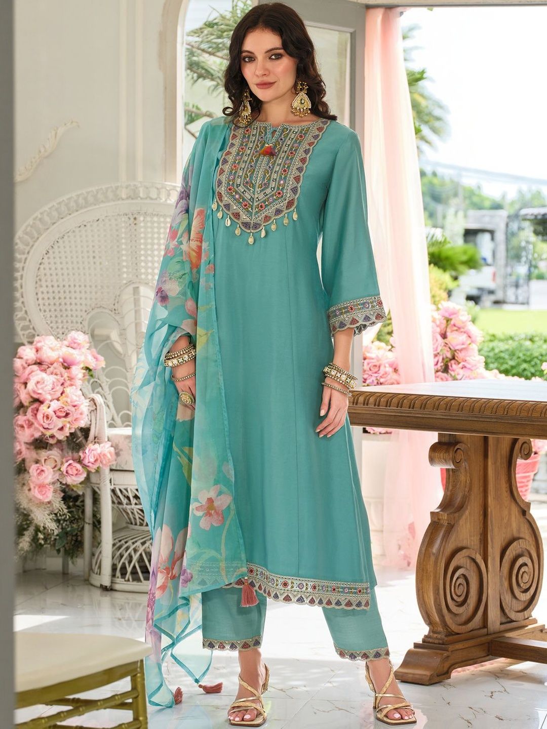 Dhiyona IE Women Ethnic Motifs Embroidered Kurta with Trousers & Dupatta