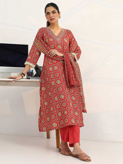 Women Ethnic Motifs Printed Regular Cotton Blend Kurta with Trousers & With Dupatta