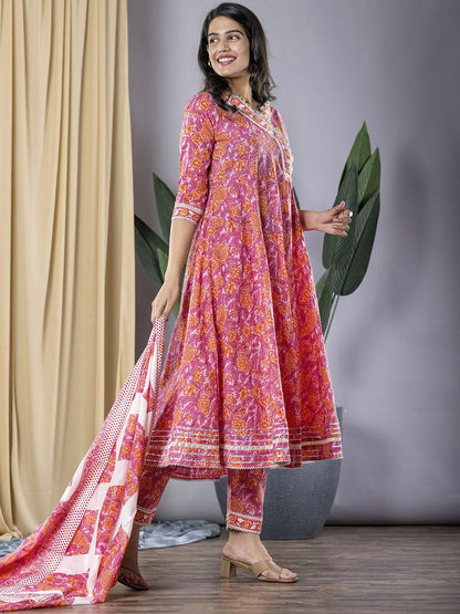 Dhiyona KL V-Neck Floral Printed Pure Cotton Anarkali Kurta with Trousers & Dupatta